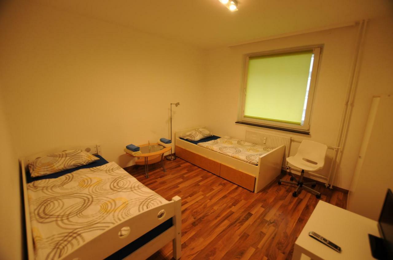 Messezimmer Laatzen Hannover Ngoại thất bức ảnh
