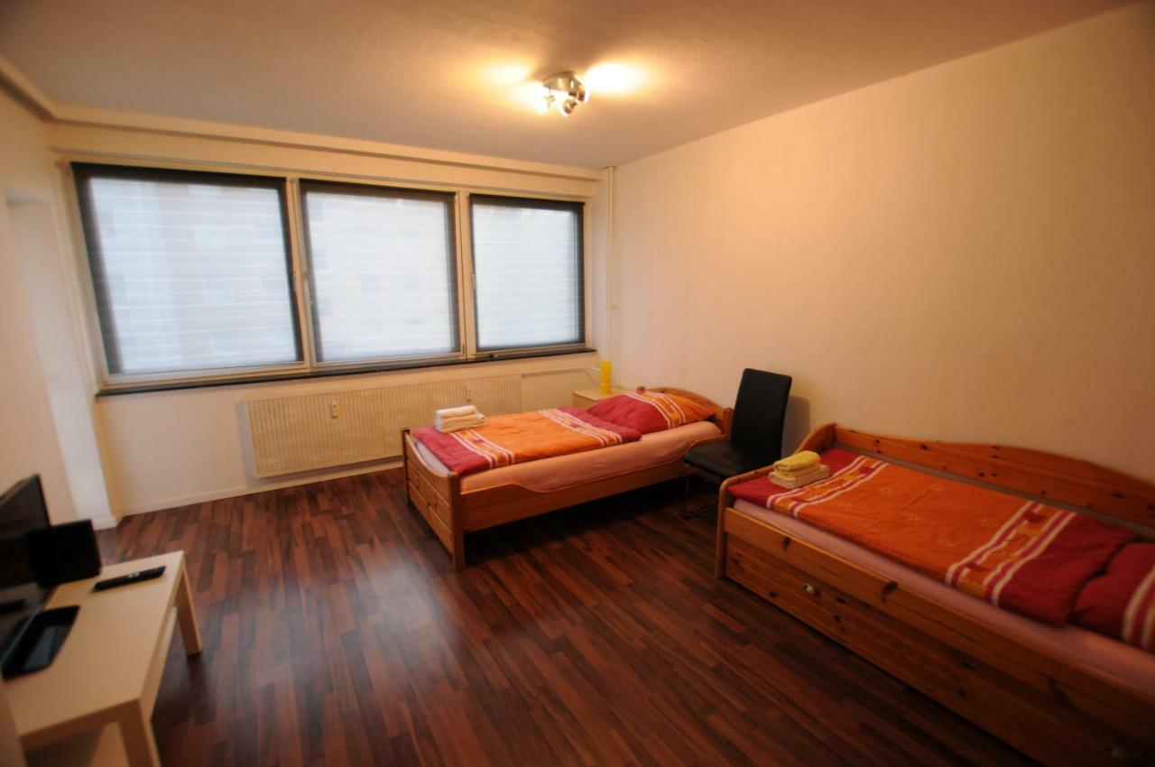 Messezimmer Laatzen Hannover Ngoại thất bức ảnh